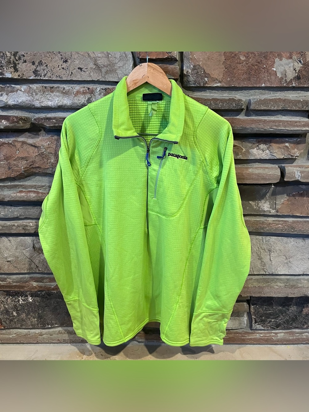 Patagonia Polartec Fleece Lime Green Lightweight Quarter-Zip Pullover